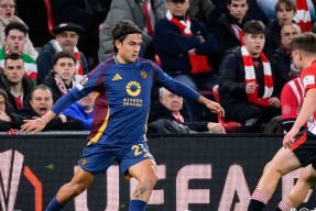 英雄联盟-包含拉齐奥迎意甲关键赛，窗口期遗憾出局，媒体盛赞，资深球员宣示担当的词条